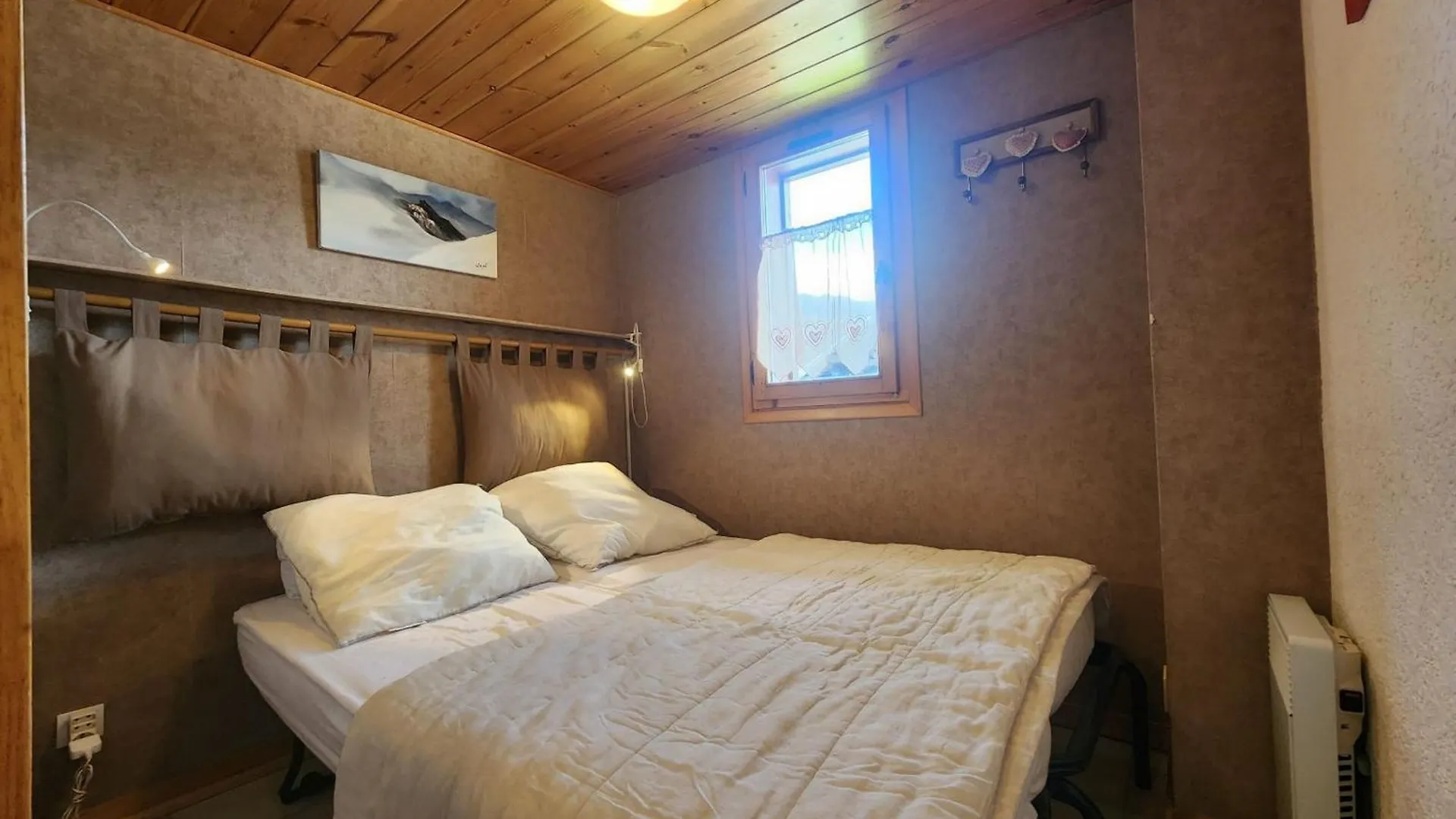 Apartment Studio Cabine Avec Balcon Et Parking, A 2 Pas Des Telecabines De Morillon - Fr-1-629-74